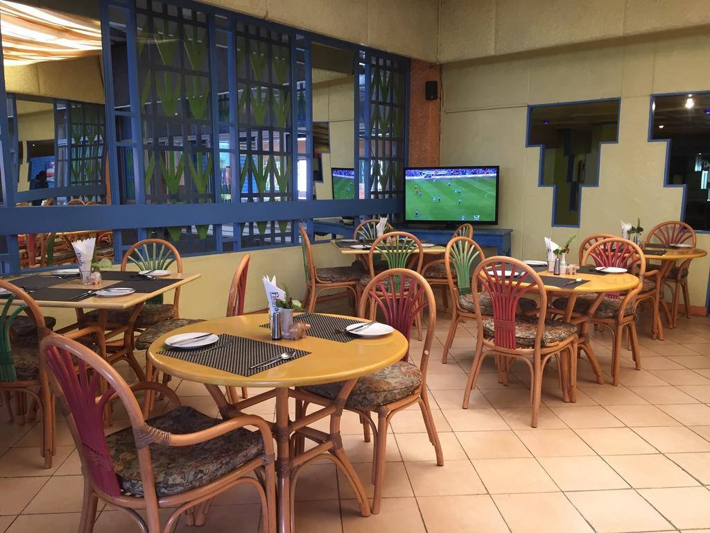 Chester Hotel And Suites Nairobi, City Centre Cbd Экстерьер фото
