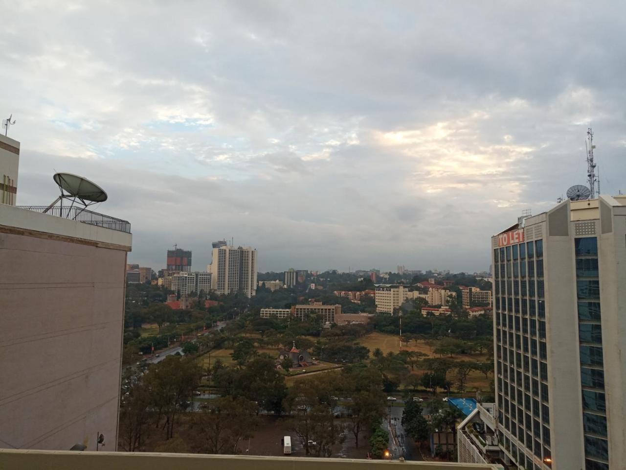Chester Hotel And Suites Nairobi, City Centre Cbd Экстерьер фото